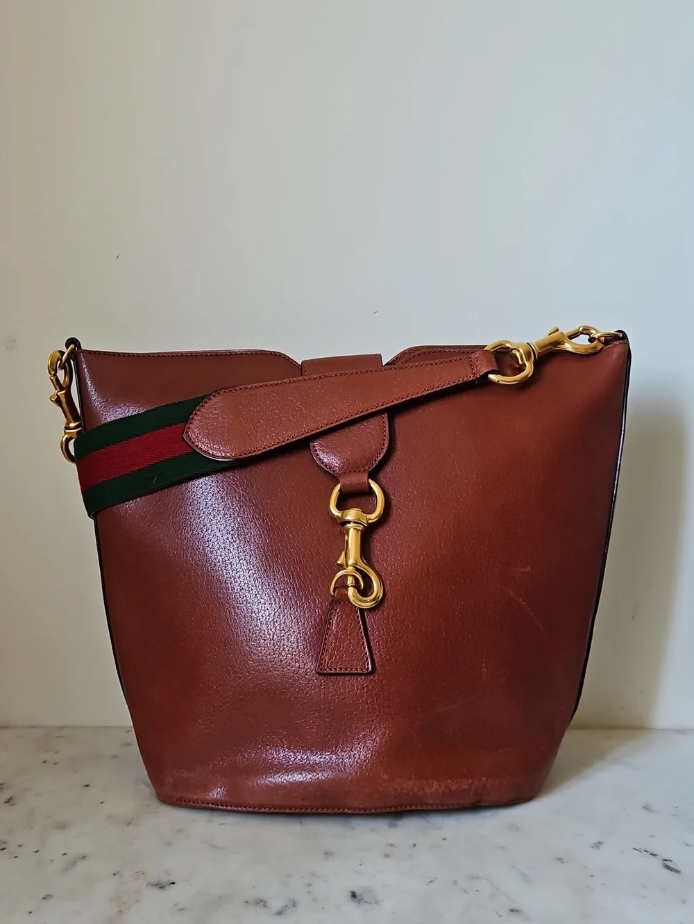 Gucci Brown Leather Shoulder Bag with Green & Red Web Stripe - Picture 1 of 14